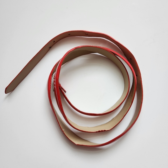 Vintage J Crew Factory Genuine Leather Skinny Red Belt Golden Buckle Size L - Picture 3 of 15